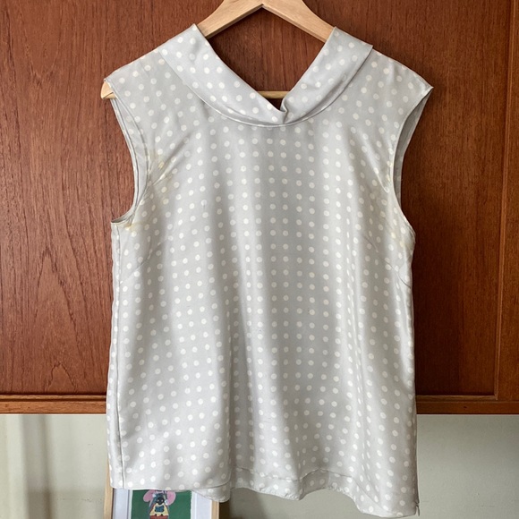 J Crew silk shantung scoop neck sleeveless shirt. Very Jackie O style. - Picture 2 of 7